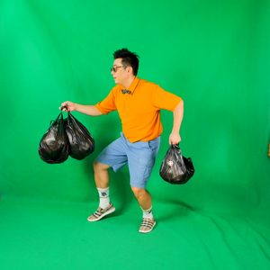 欧美老年夫妻裸体海滩视频
